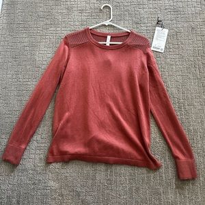 Lululemon Back to Balance Sweater LS 8
